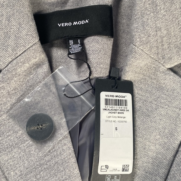 NWT Vero Moda Calacindy Jacket in Grey - Picture 9 of 9